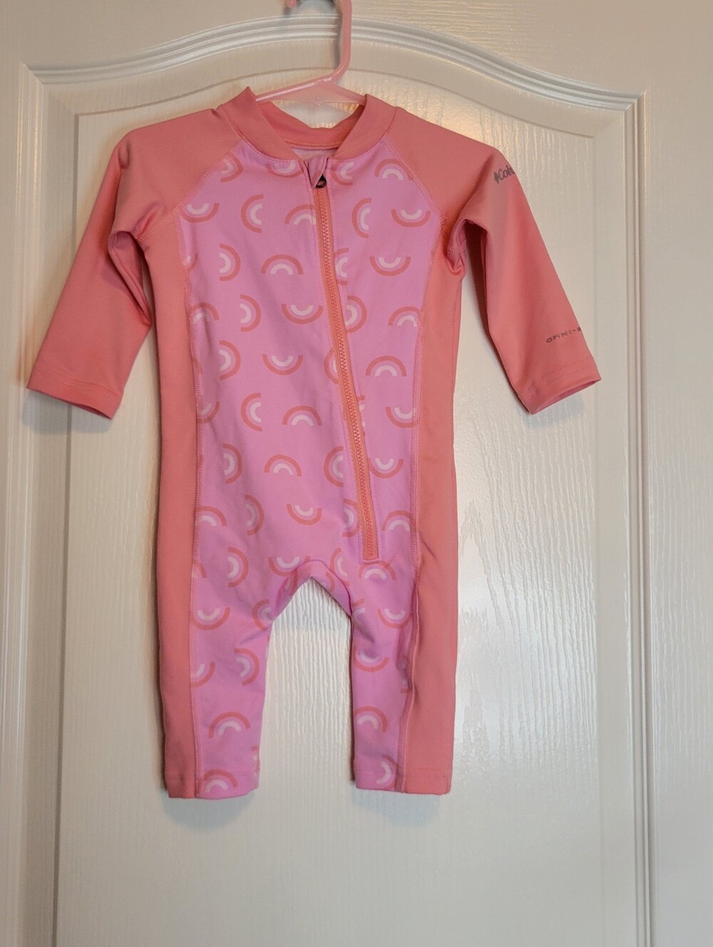 Columbia Kids Pink Zip-Front One-Piece Rainbow Print Sunsuit 3-6 Months